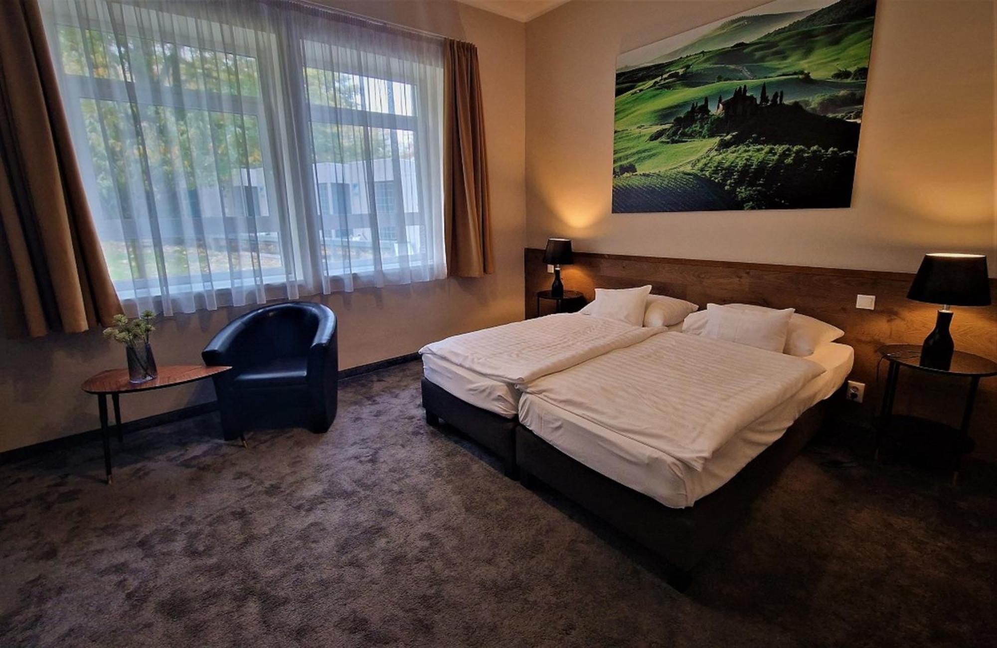 Garda Hotel Szombathely Eksteriør billede