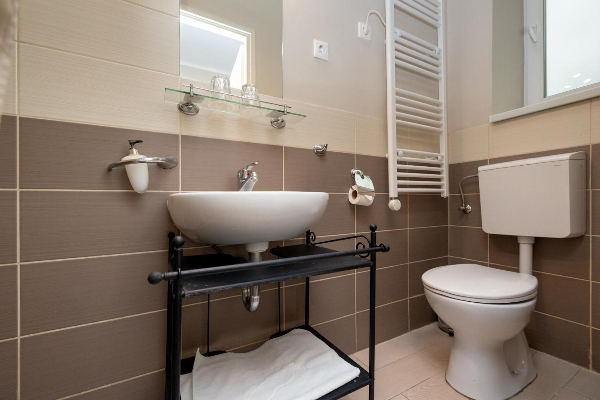 Garda Hotel Szombathely Eksteriør billede